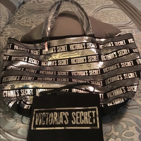 ❤️💗New Victoria’s Secret tote ❤️💗 - Picture 4 of 7